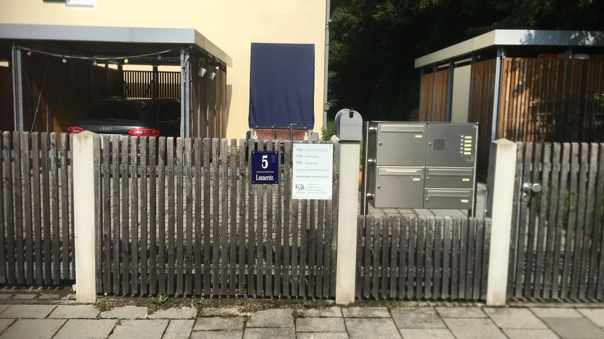 Appartamento Gemuetliches Appartement In Neuhausen-Nymphenburg Monaco di Baviera